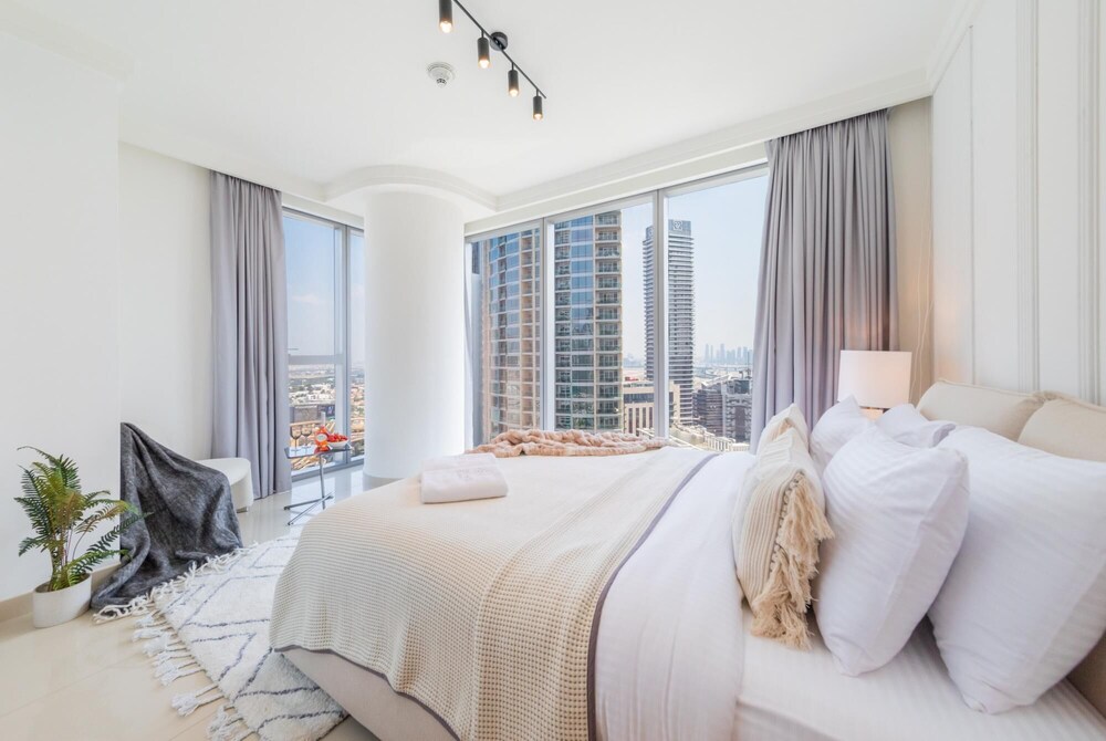 DXB - Boulevard Point - 2506 - DT