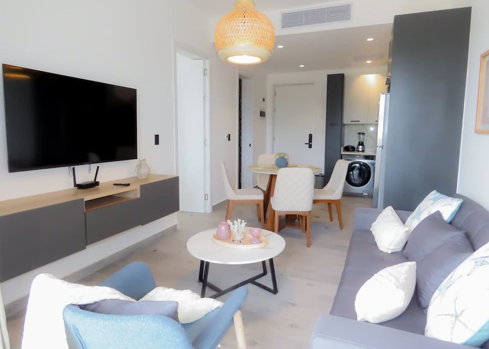 NOK Spectacular 1 BR by Vistacana Rentals
