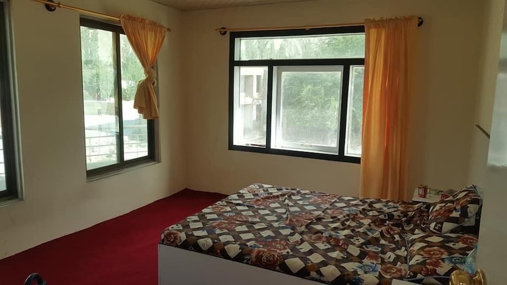 Sam Villas Guest House Skardu view 5