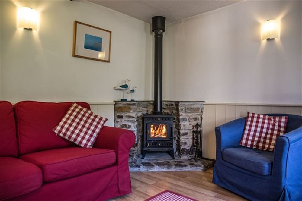 Cheristow Farm Cottages view 4