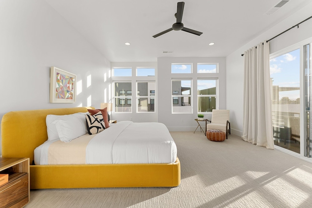 Villa #30 At Bloomington Country Club - Red Cliffs 4 Bedroom Townhouse