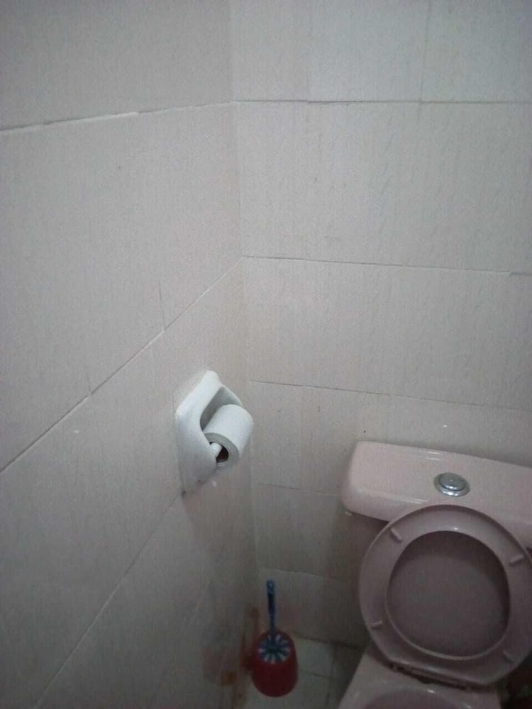Batian Guest Hotel