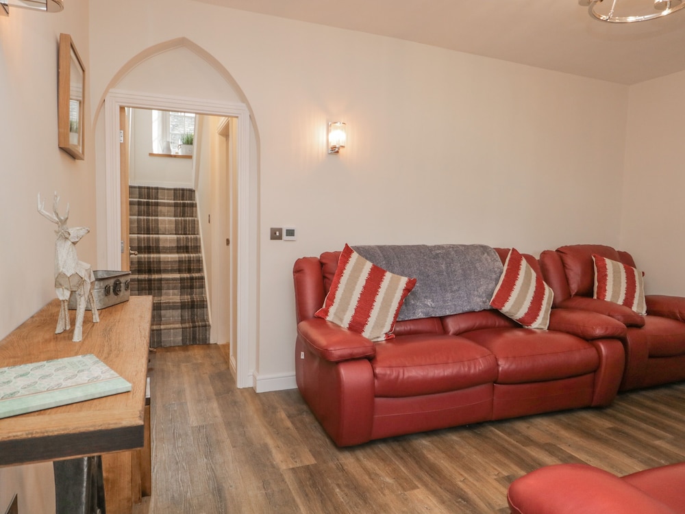 Oak Cottage