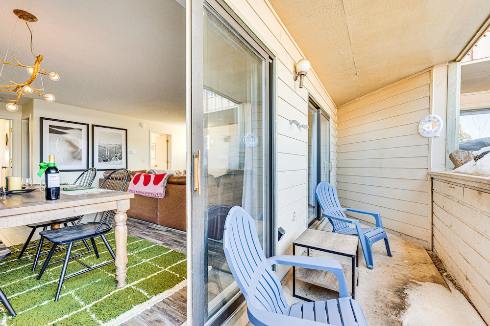 Fraser Condo w/ Ski Shuttle & Resort Amenities!