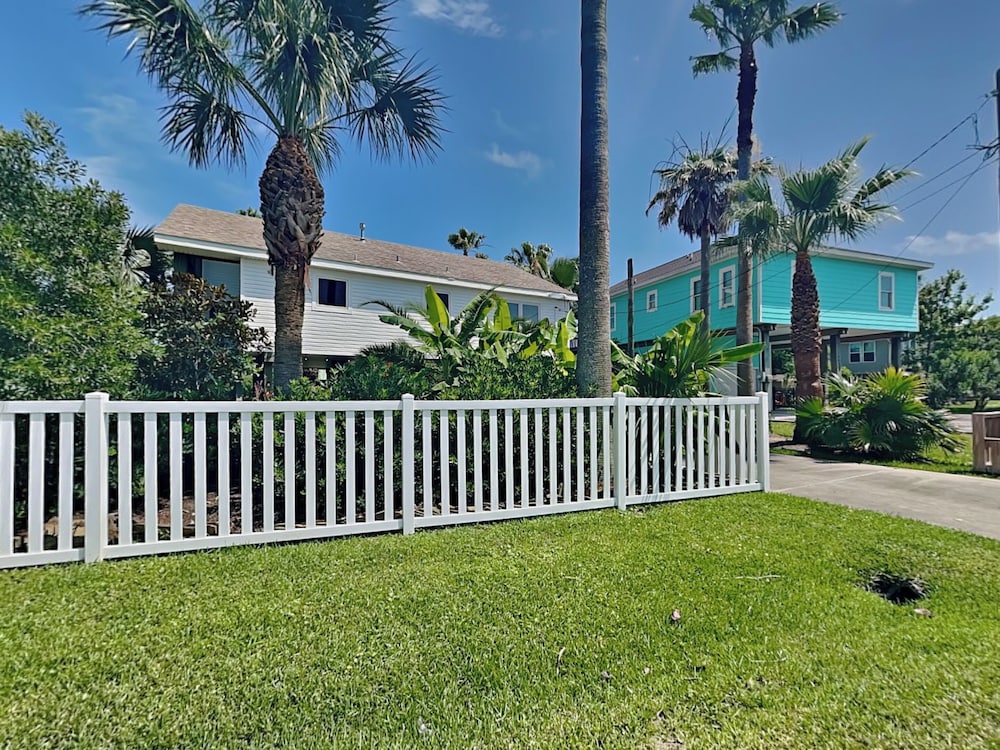 Jamaica Palms Oasis by Ryson Vacation Rentals