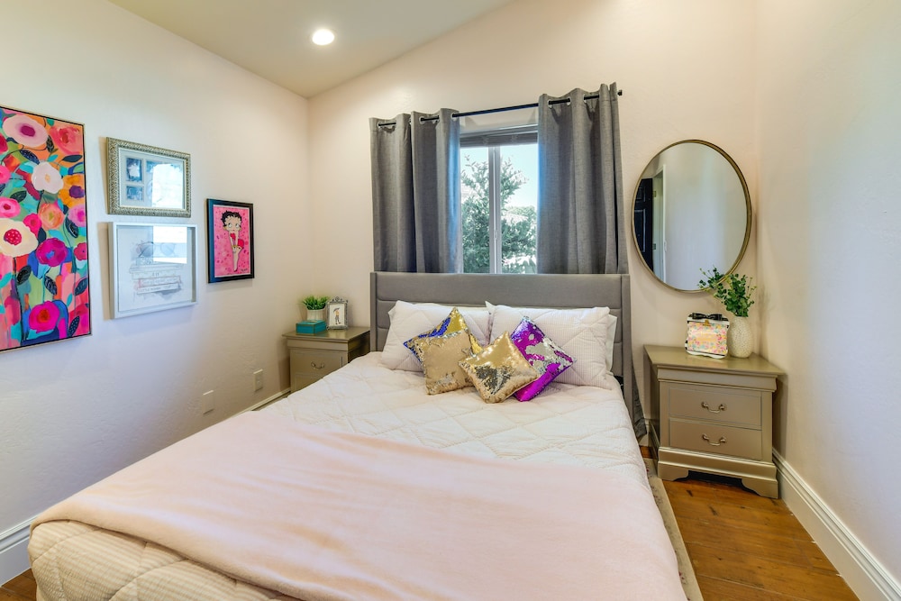 Spacious Gilbert Vacation Rental Near Water Ranch! view 3