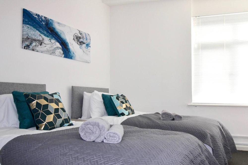 Remarkable 3-bed Apartment in Newport Pagnell view 4