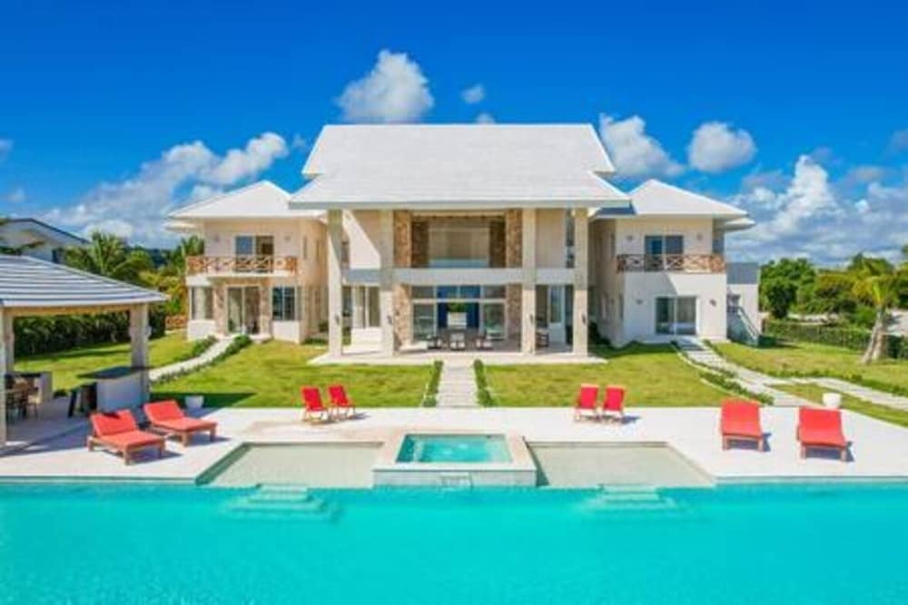 Insane Ocean View Cap Cana Villa - Pool Chef Staff