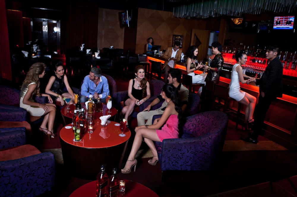 NagaWorld Hotel & Entertainment Complex