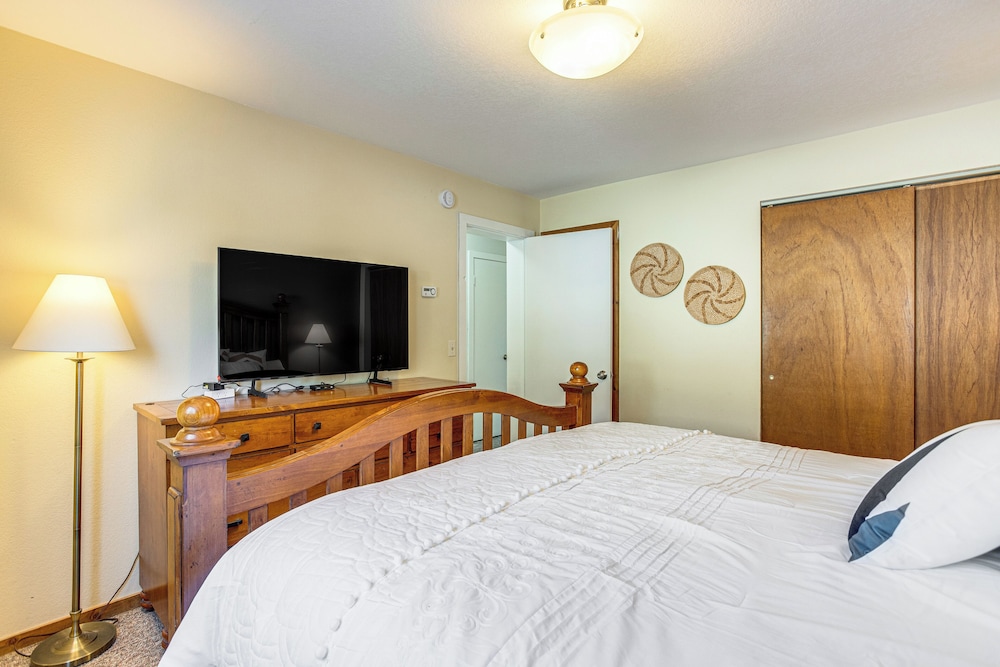5 Mi to Winter Park Resort: Unit w/ Pool & Hot Tub