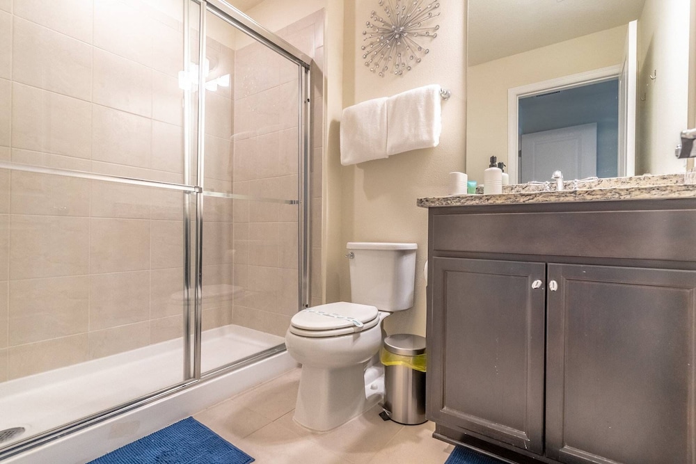 4014 Windsor Island