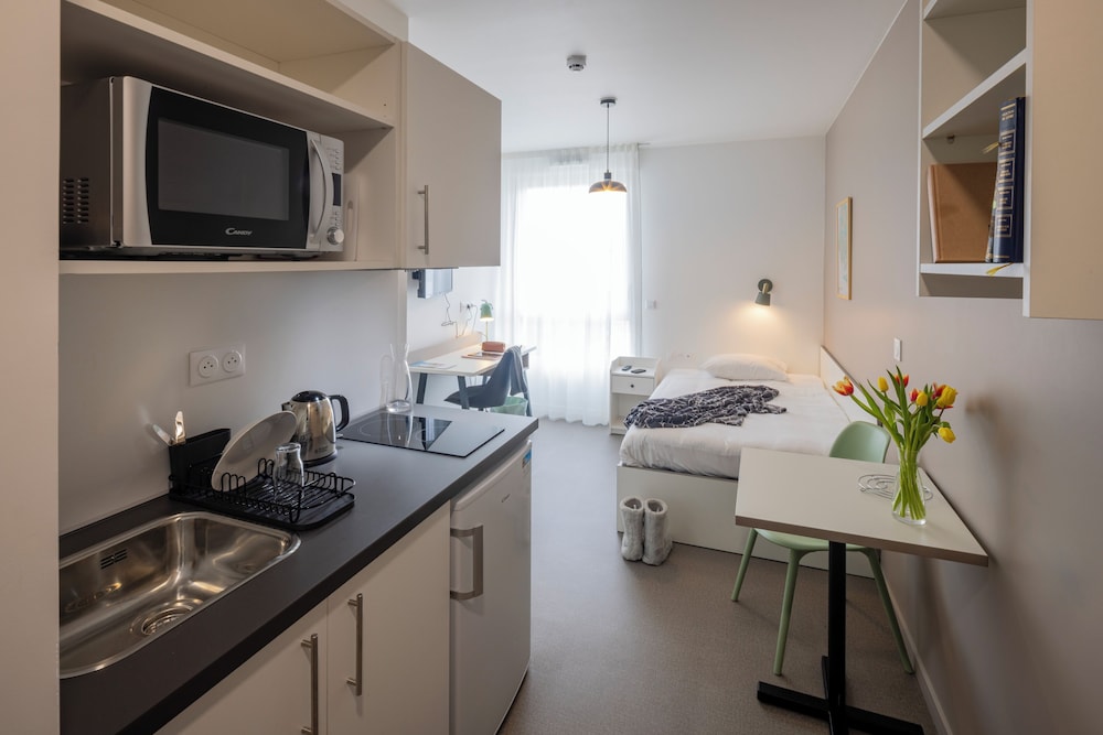 Le Havre Vacations - All Suites Appart Hotel Le Havre - Property Image 32