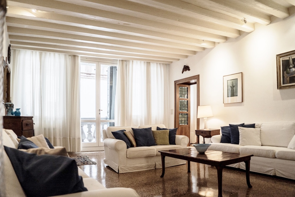 Accademia Terrazza