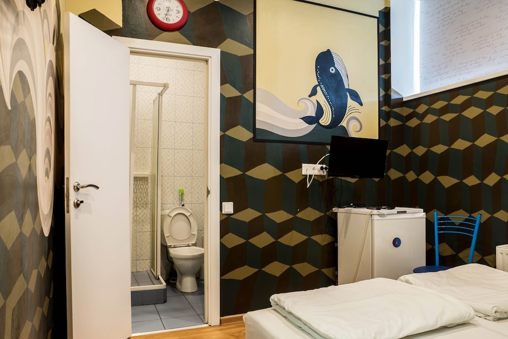 Aqua Hostel