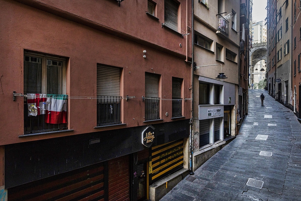 Prione Apartment With Patio