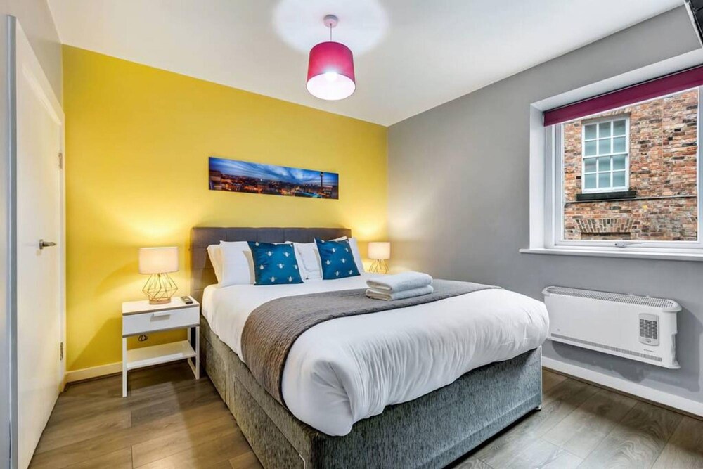 Host Stay Campbell Sq Roof Terrace Apt