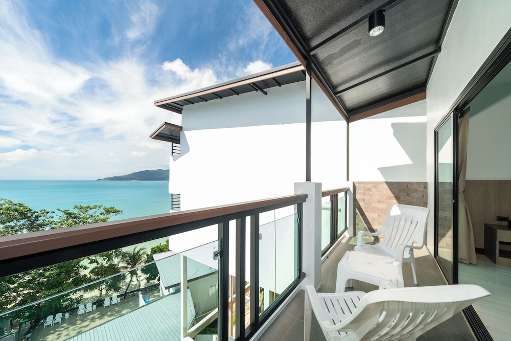 The Hideout Beachfront