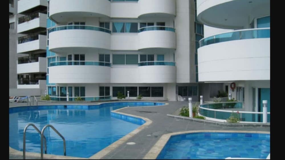 APARTAMENTO 702A