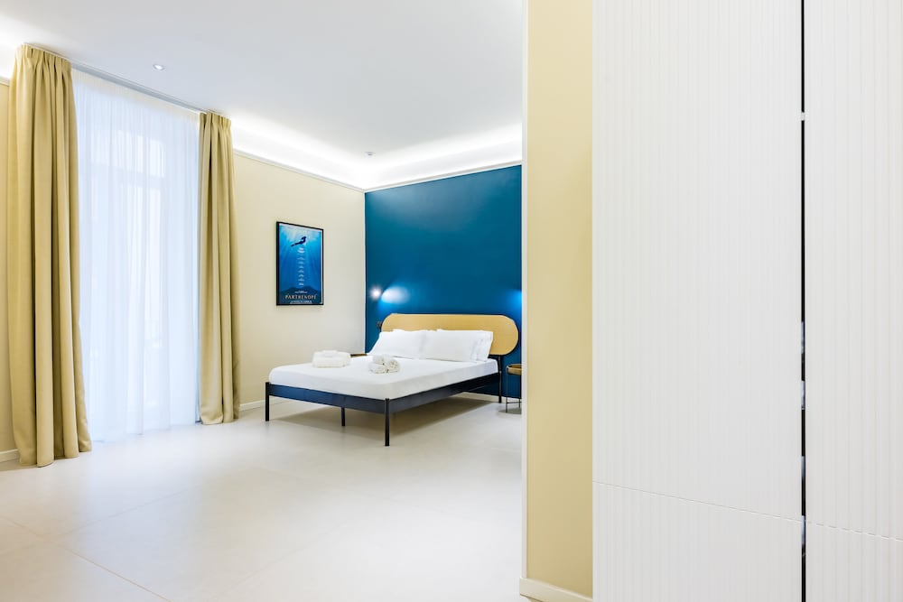 Modern Family Spacious Apartment Near Toledo