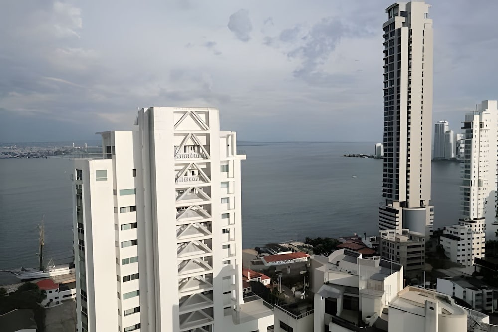 Murano Elite Bocagrande