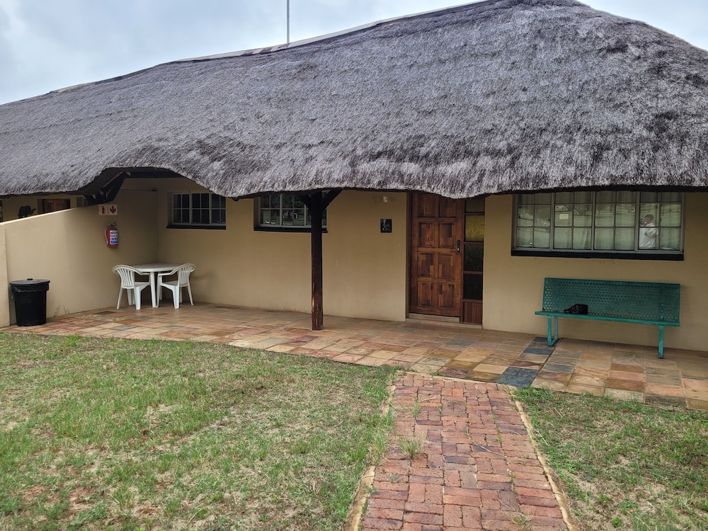 Lush Horizons Game Lodge