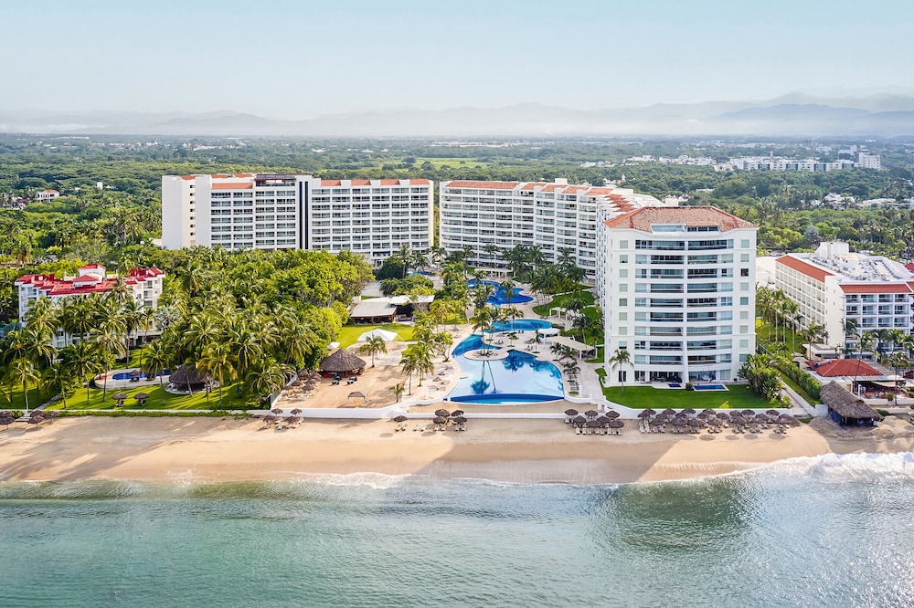 Hotel Wyndham Alltra Vallarta, All-Inclusive Resort - Image 1