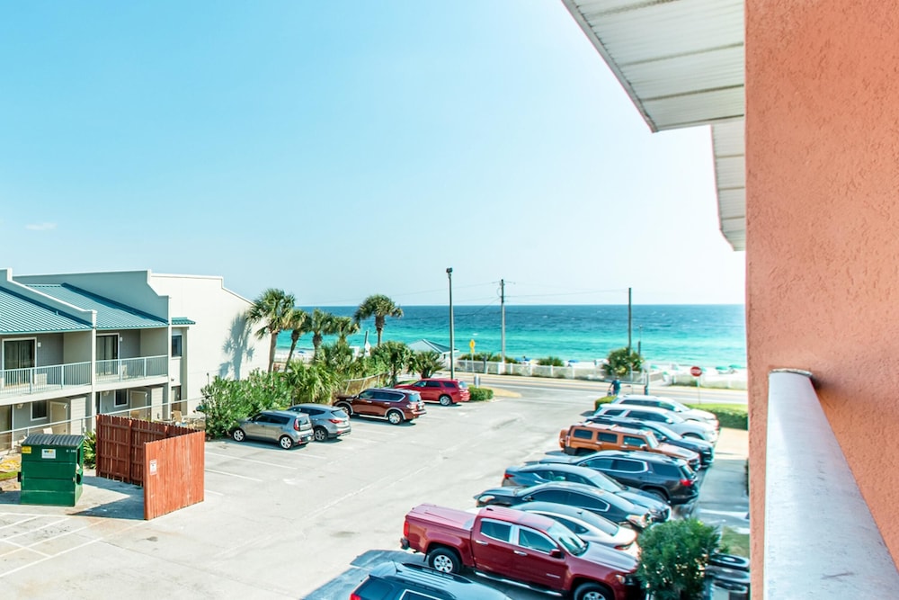Gulfview II 306