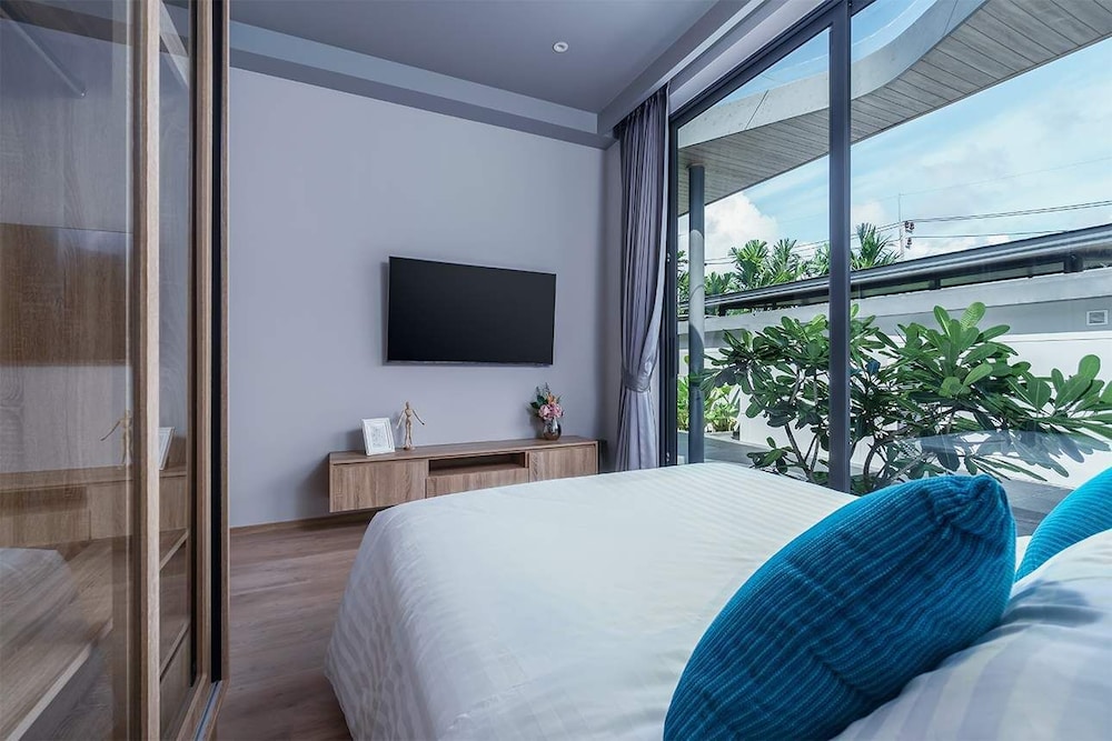 Stylish 2BR Naiton Aileen Villa w/ Private Pool