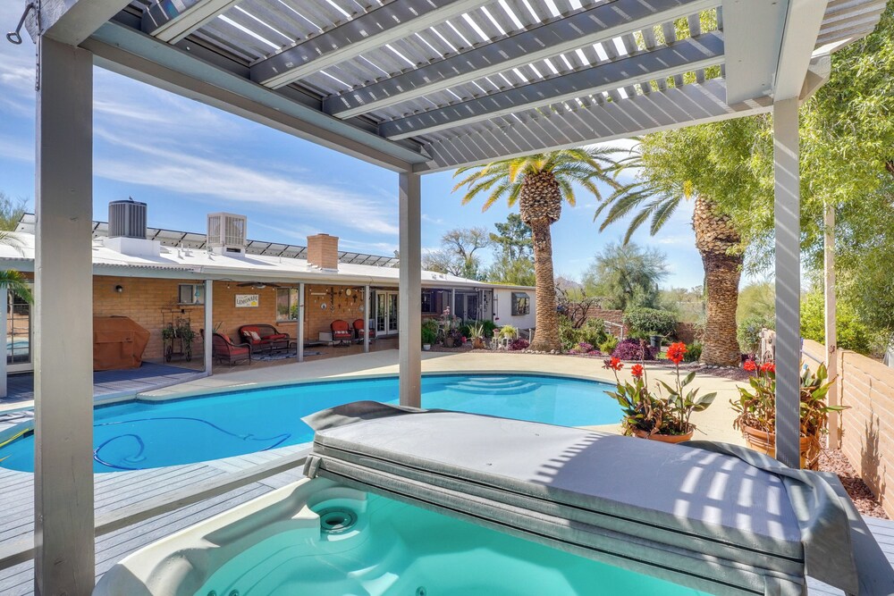 Walkable Studio w/ Patio in Tucson!