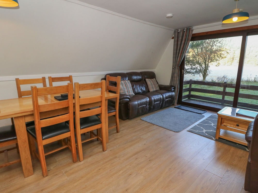 27 Invergarry Lodges