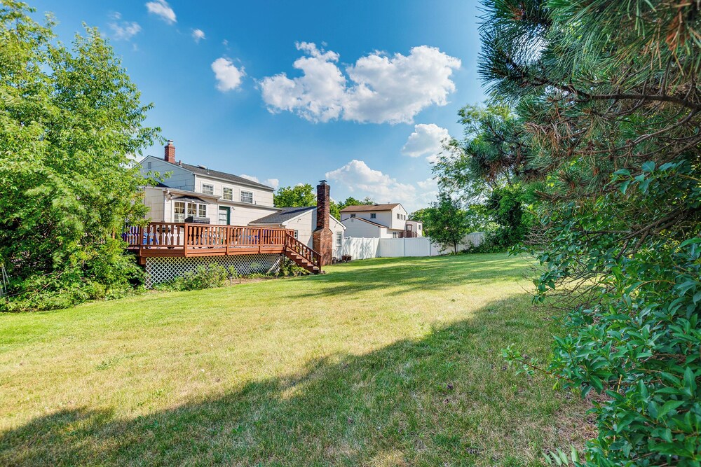Somerset Home w/ Large Yard Near Parks & Trails view 4