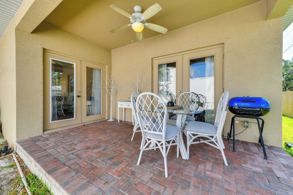 5 Mi to Beach: Family Retreat in Sarasota!
