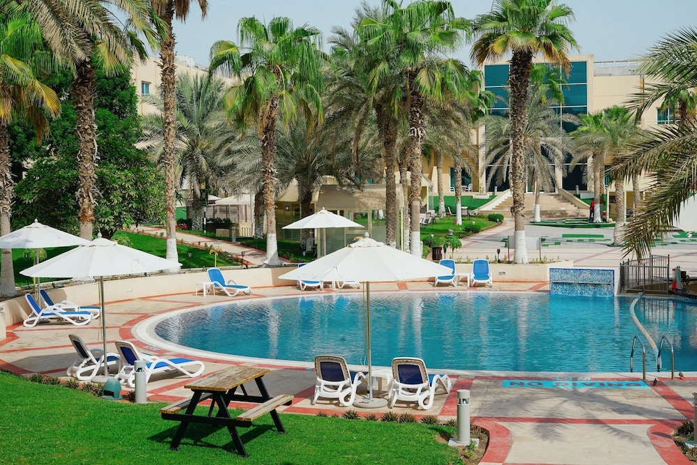 Abu Dhabi Vacations - Metropolitan Al Mafraq Hotel - Property Image 36