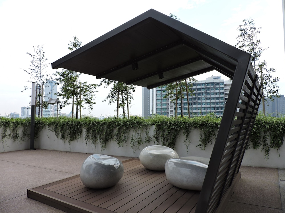 PJ Midtown By Sleepy Bear photo 8