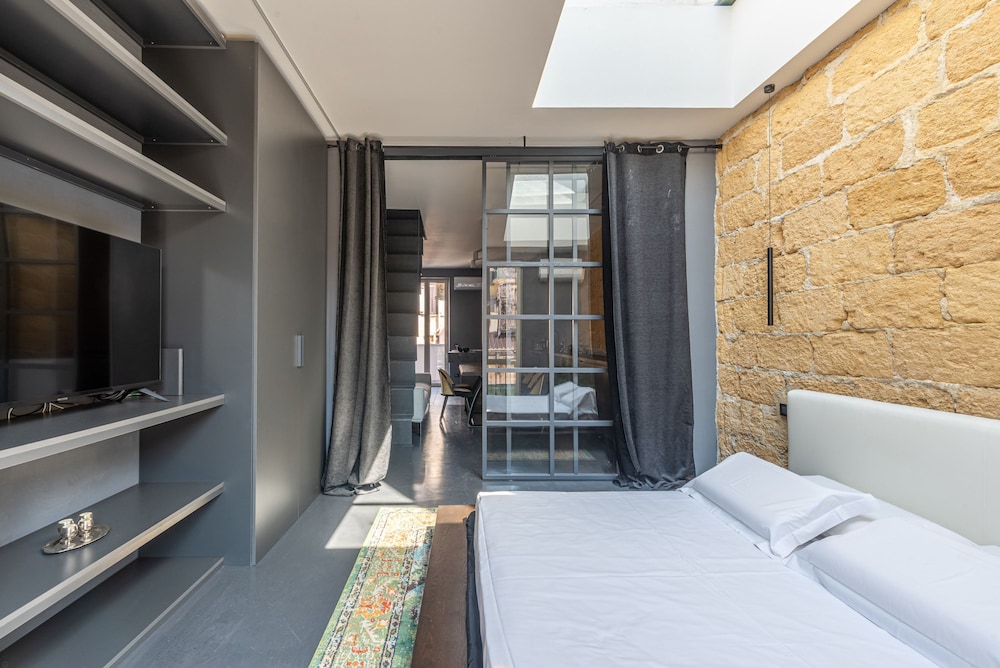 Grey House in Zisa by Wonderful Italy