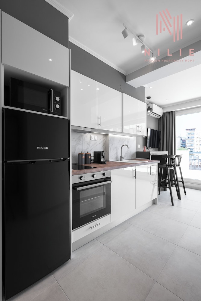 Bonsai Studios & Apartments, Nilie Hospitality MGMT