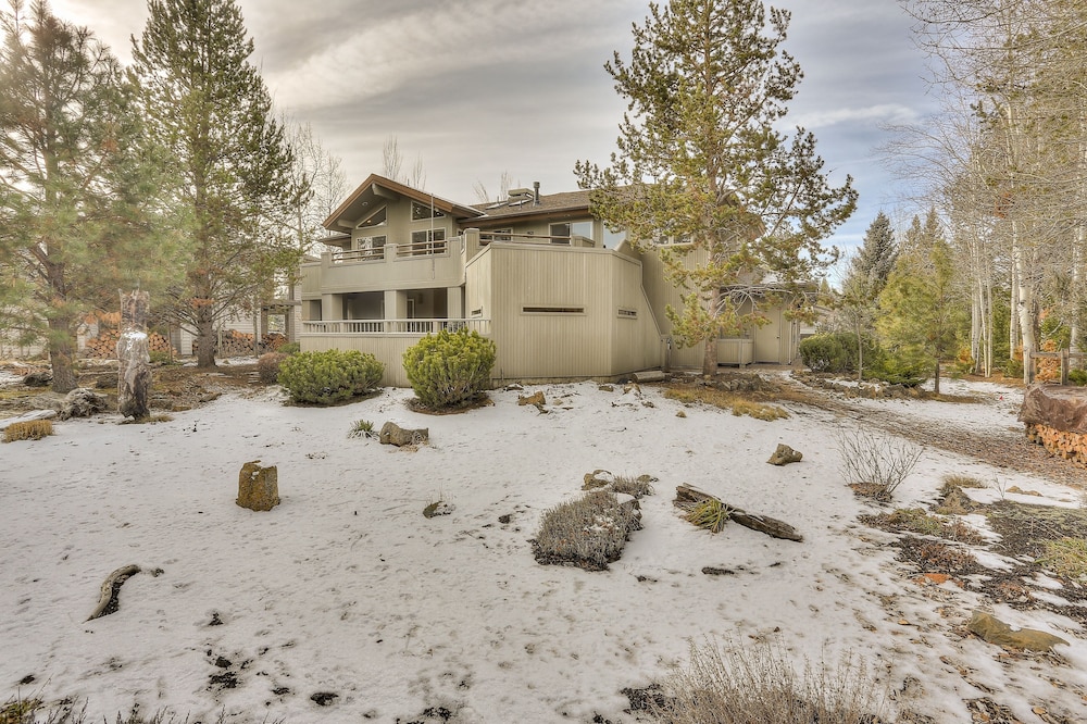 3 Mulligan Home features Hot Tub on Private Deck and Wood-Burning Fireplace by RedAwning view 2
