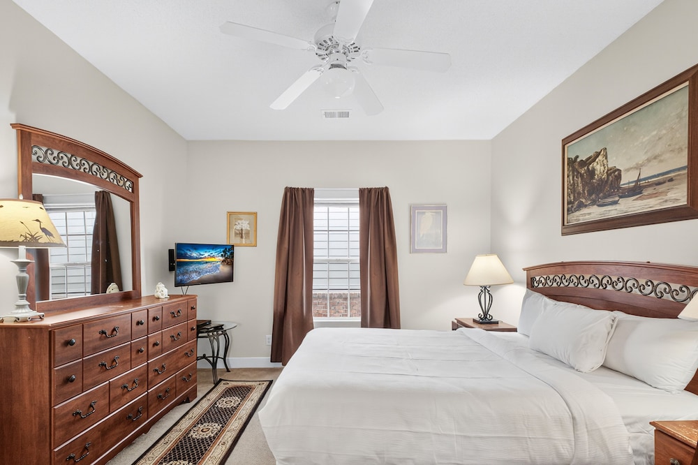 Magnolia North 4868-103 1 Bedroom Condo