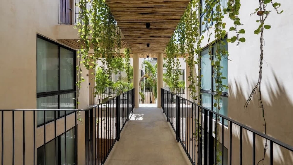 Hidden Gem With Private Pool and Rooftop Terrace