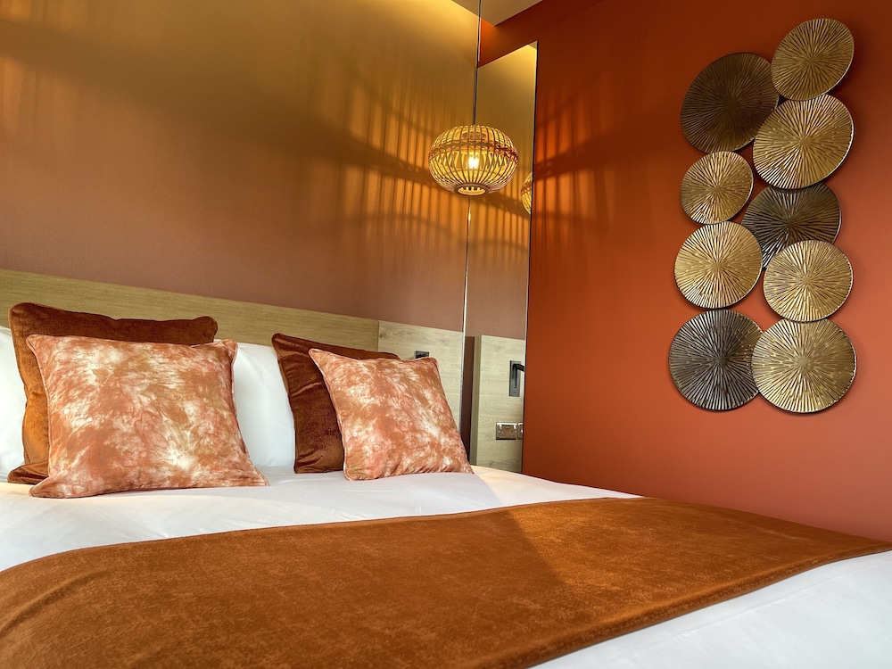 Doncaster Vacations - Hex Wildlife Hotel - Property Image 35