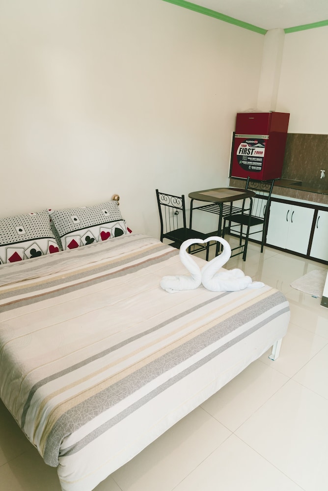 Diane Sunshine Villa Panglao near Beach