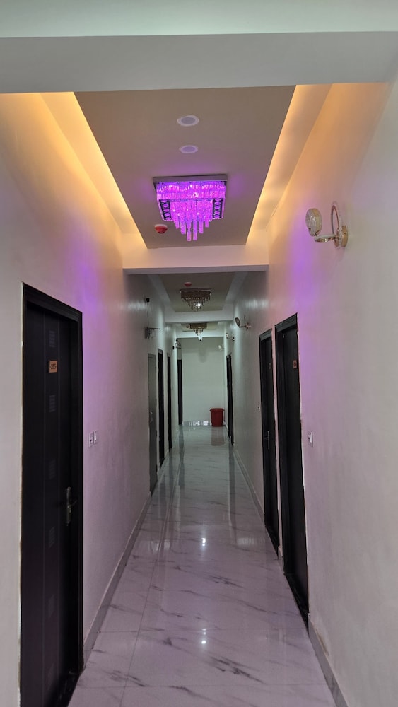 Girivar Dham