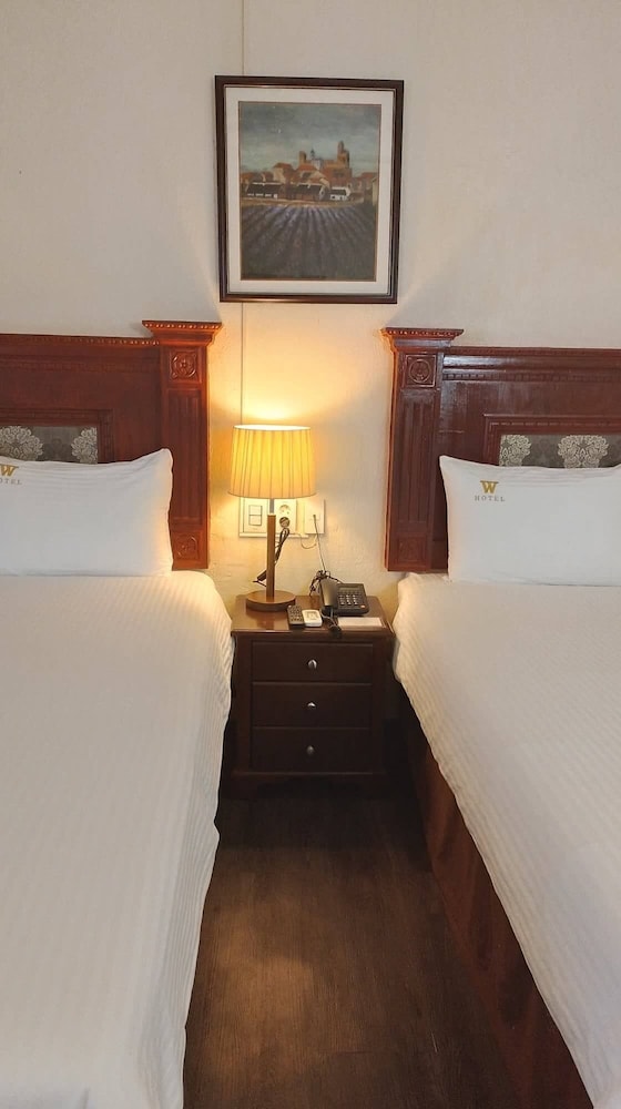 Olle Hotel