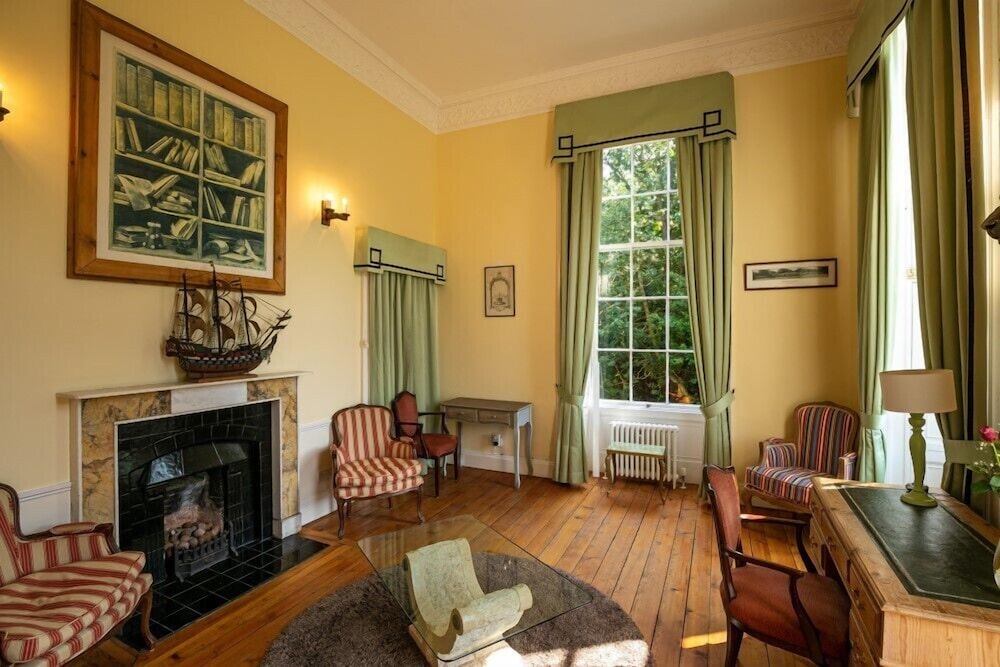 Cortes House