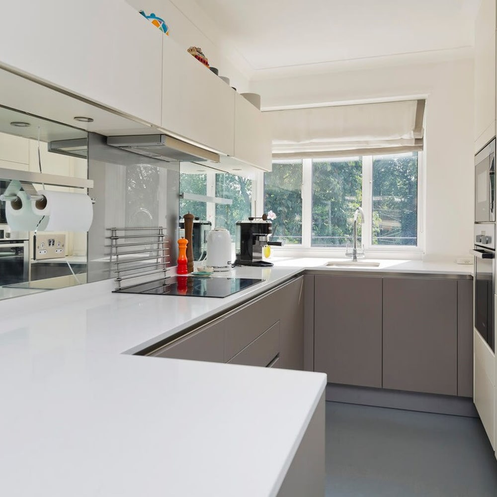 Elegant 3 bed Flat Earls Court