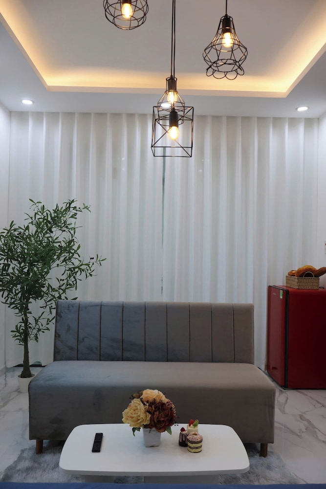 The Grand Diamond C Hotel