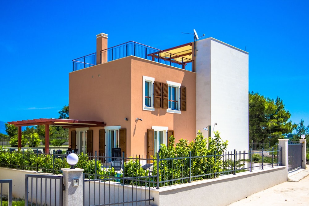 Villa Hana