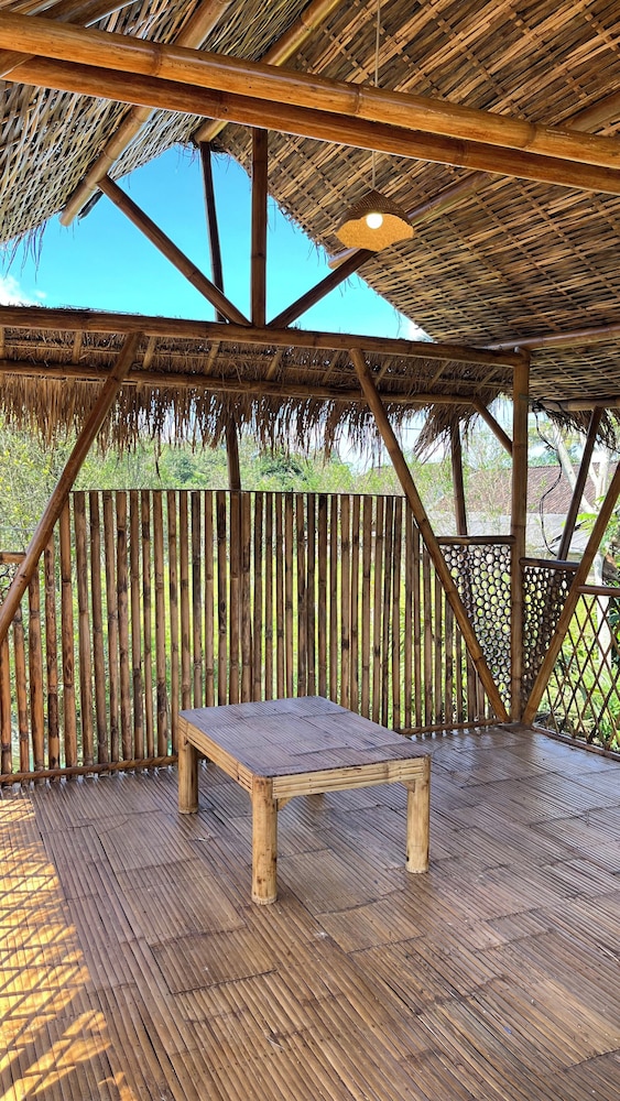 elbamboo guesthouse