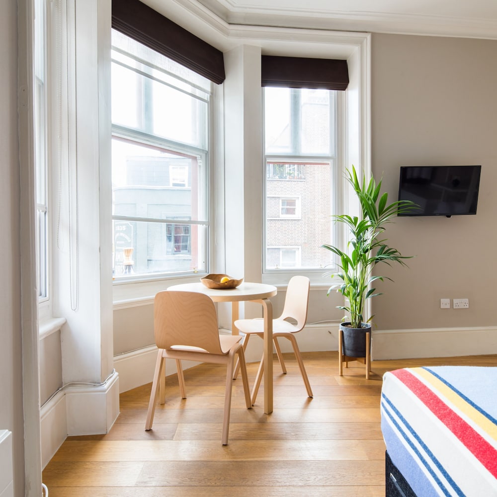 Cool Covent Garden Studio - Netflix Nespresso