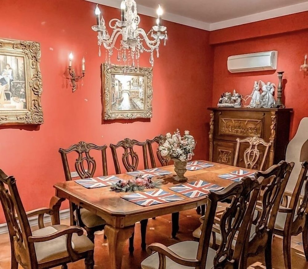 England Castle B&B
